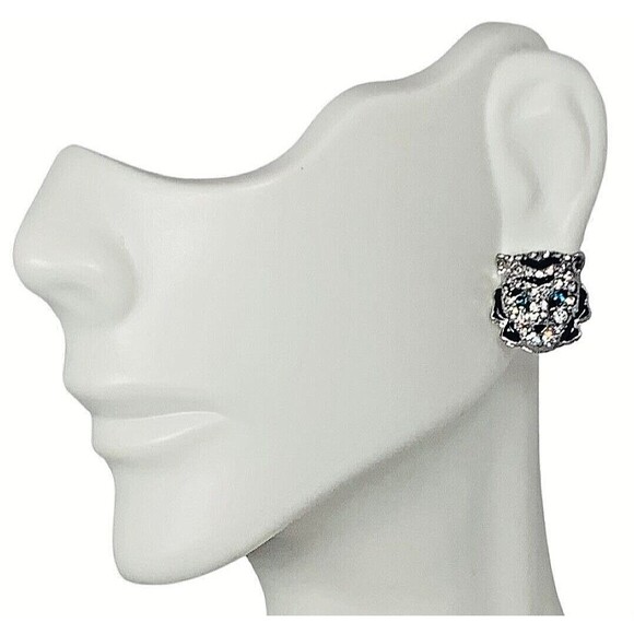 Betsey Johnson Snow Leopard Head Crystal Stud Earrings .5" Magical Creature - Picture 2 of 16